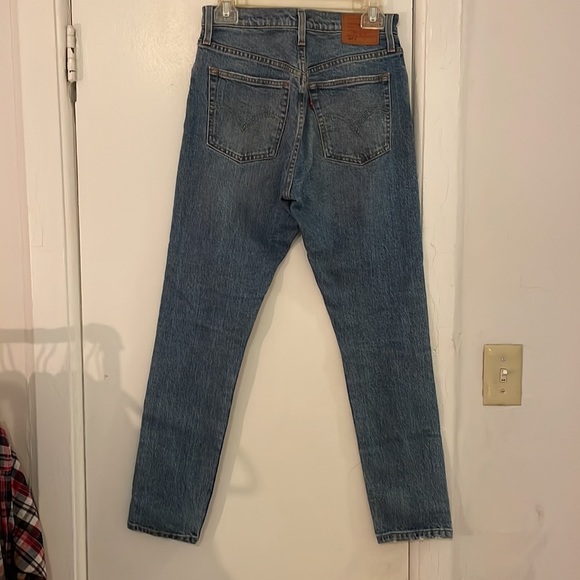 Levi's
501 Skinny Jean Leave A Trace - Picture 7 of 16